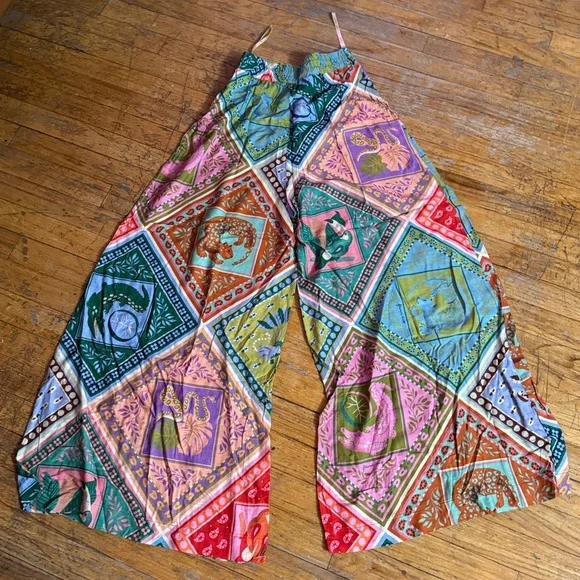 NWOT -‎ Colorful Wide-Leg Pants - Picture 4 of 9